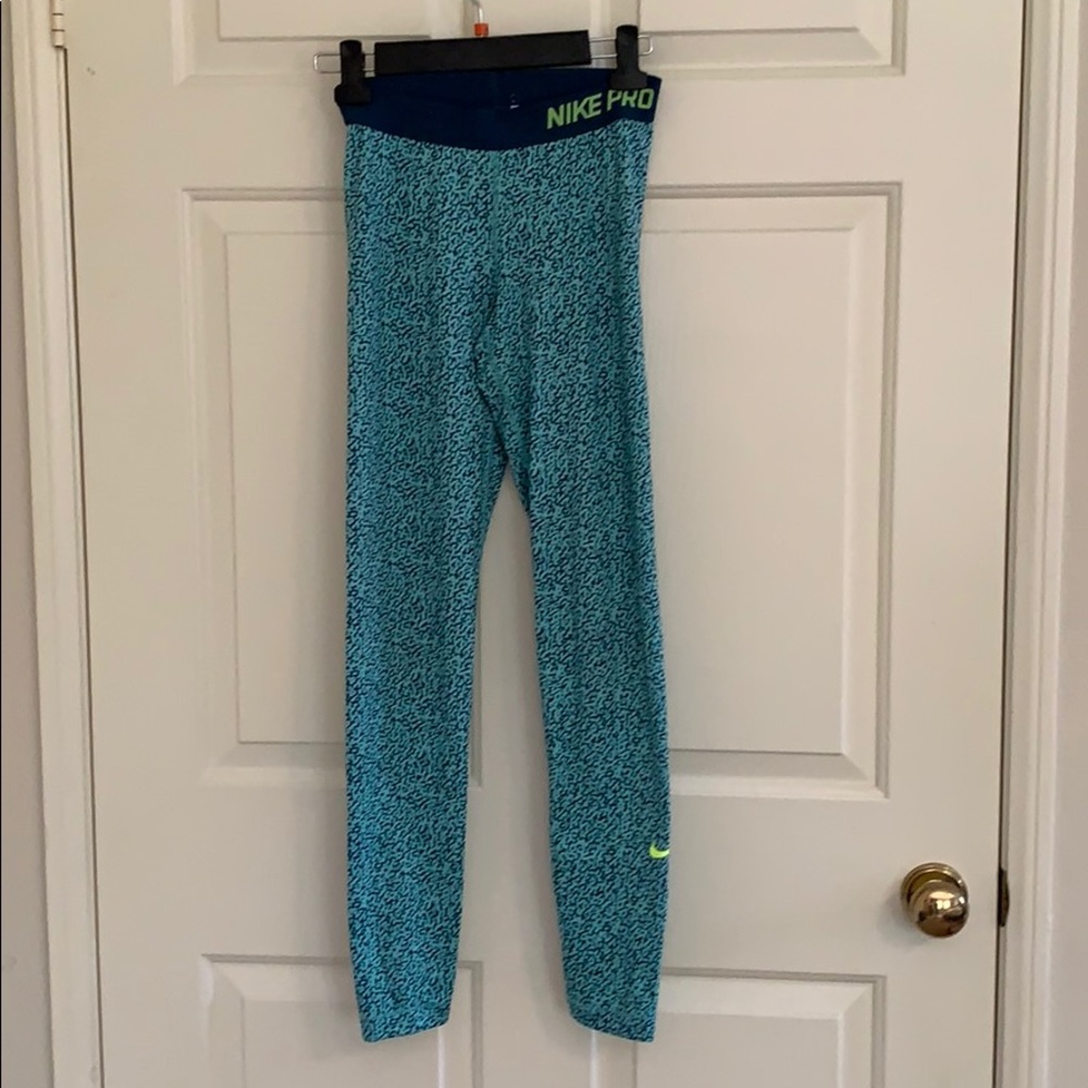 Nike Pro blue animal print leggings